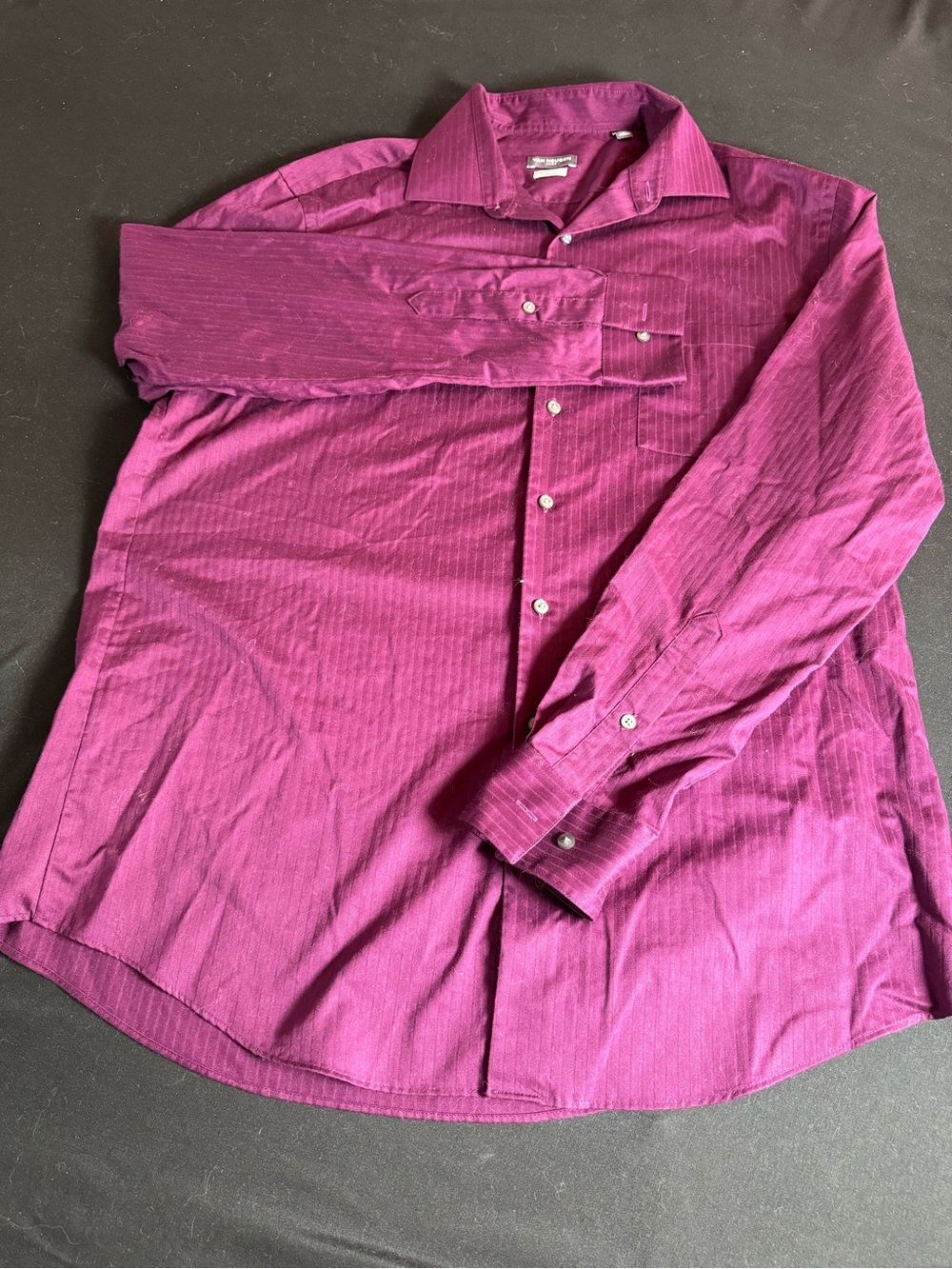 Van Heusen Men's Deep Plum Dress Shirt - Picture 2 of 4